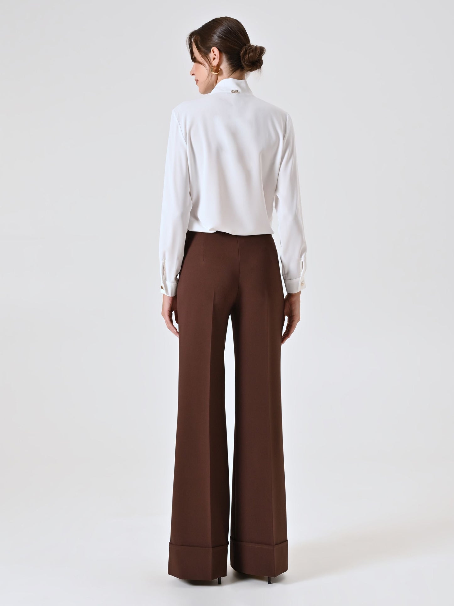 Quinella - Pantaloni Ampi Marrone Cioccolato Maxi Risvolto Donna