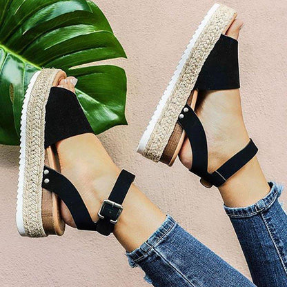 Selene – Sandali Platform Chic E Versatili Per Un Look Moderno