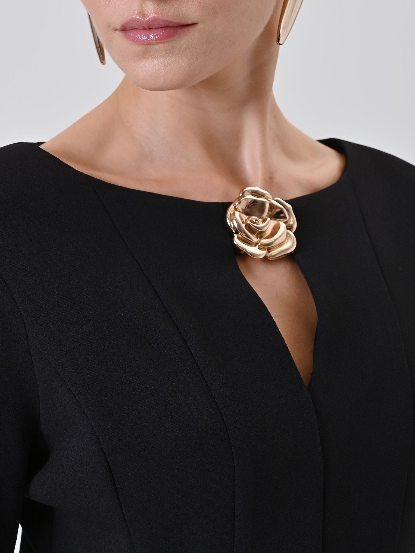 Quinara - Abito Nero a Ruota Donna Elegante Femminile Moderno