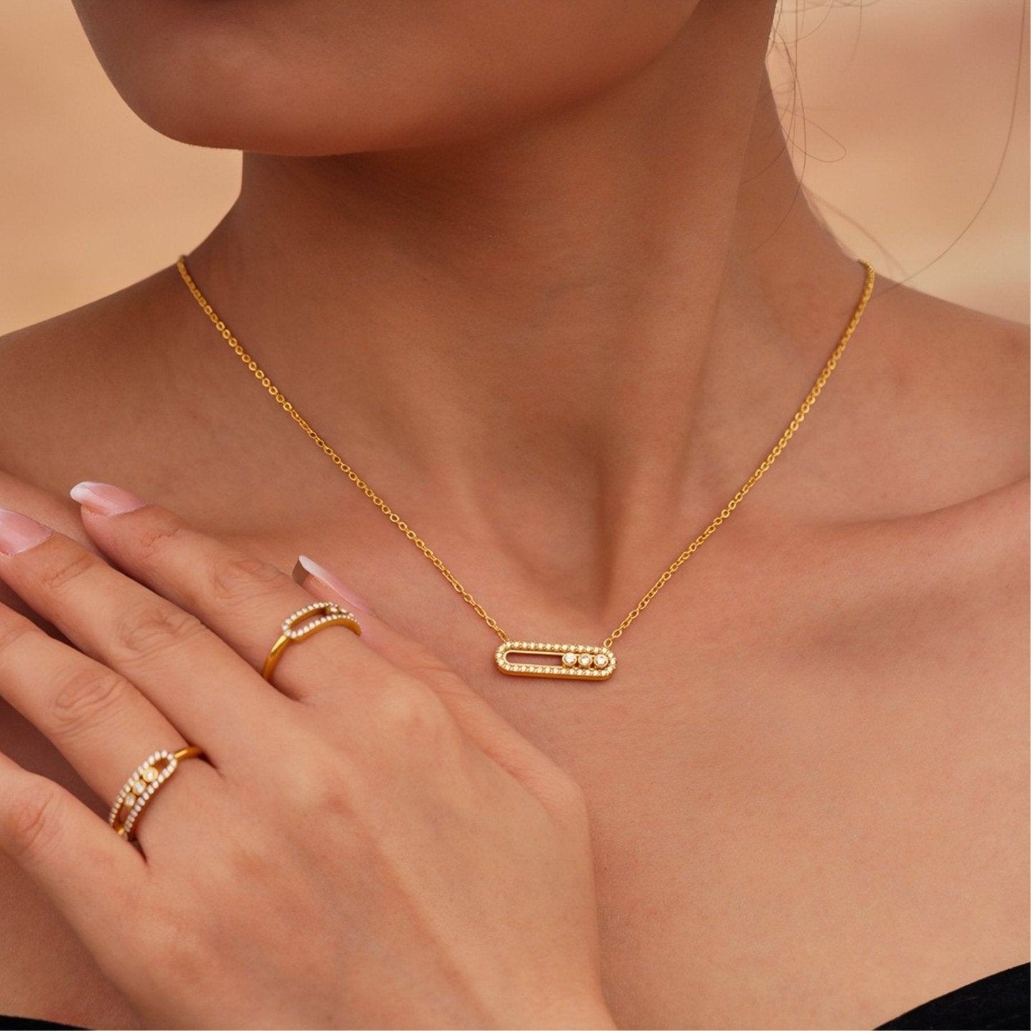 Sabrina - Collana Pavé Rettangolare Tre Zirconi Acciaio Donna