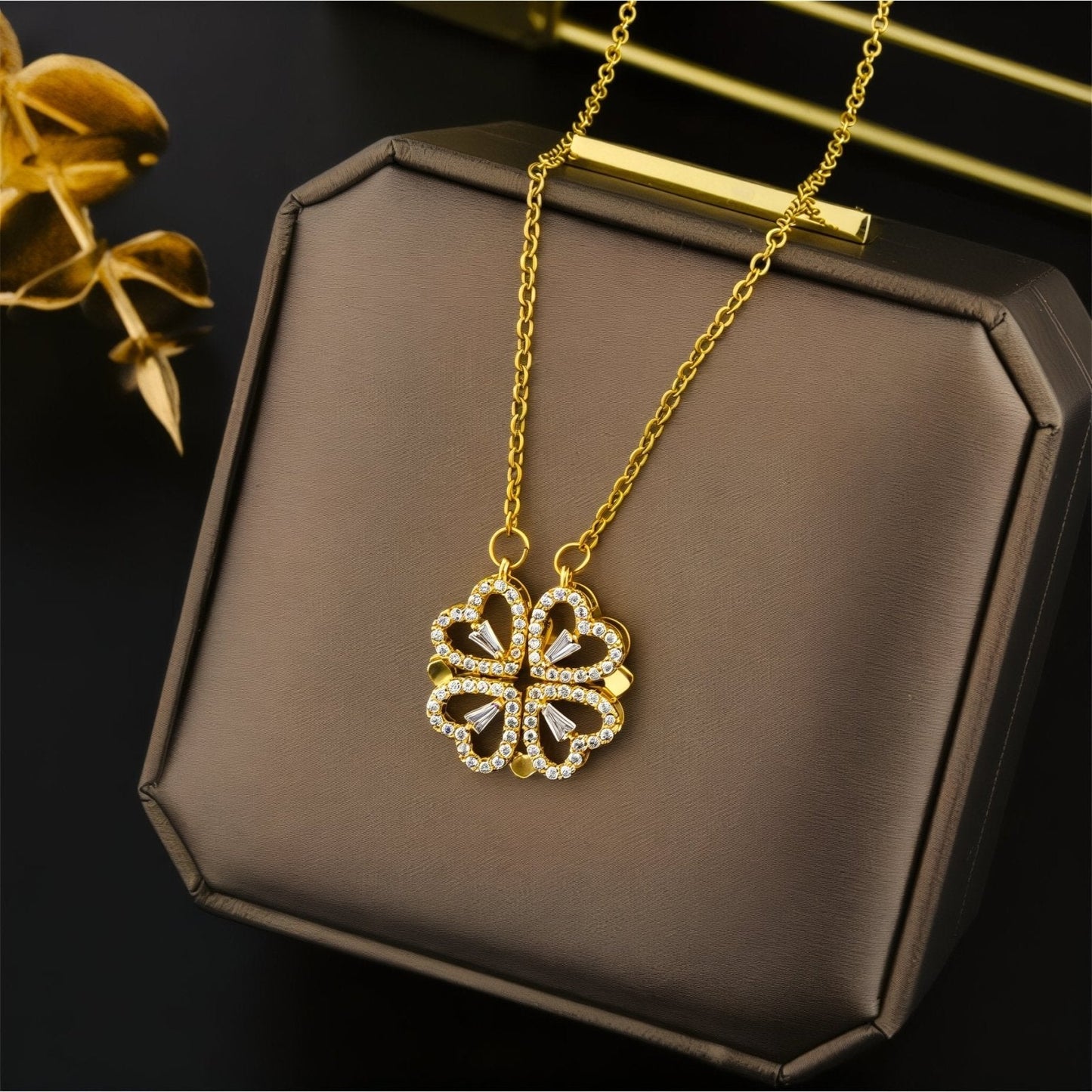 Daniela - Collana Trasformabile Trifoglio Cuore Strass Dorato