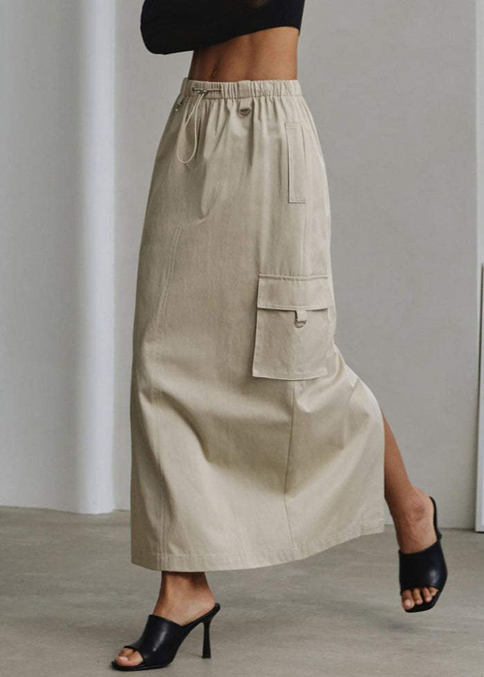 Patrizia – Gonna Alta con Cordino e Tasche Estive