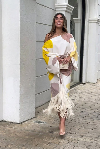 Bella – Abito Midi Monospalla Con Frange Per Un Look Esclusivo