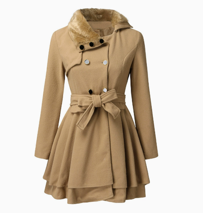 Eva - Cappotto slim monocromo con revers elegante
