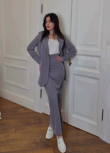 Olga – Tailleur Gonna e Blazer Donna Elegante