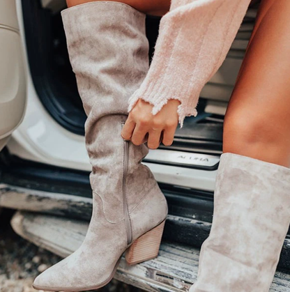 Ilenia - Stivali beige scamosciati da donna con tacco alto