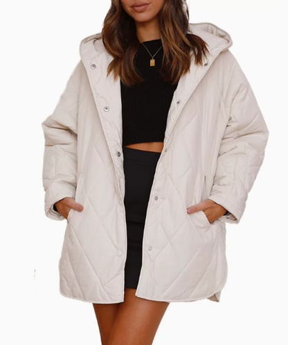 Uvelia – Piumino Oversize A Cappa