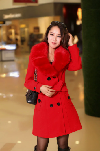 Stefania - Cappotto Slim Elegante con Collo Raffinato