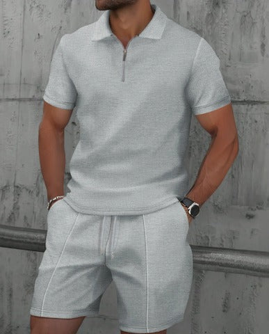 Angelo – Set Polo Con Zip Frontale E Pantaloncini Coordinati