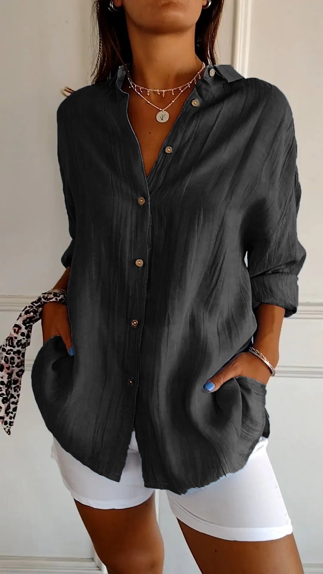 Ubalda – Camicia Con Bottoni Dal Design Fresco E Moderno