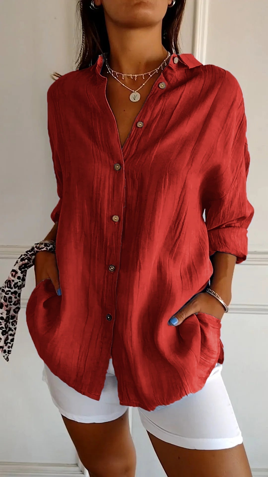 Ubalda – Camicia Con Bottoni Dal Design Fresco E Moderno