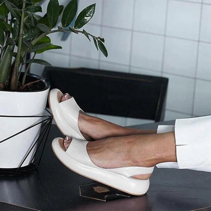 Rita – Sandali Estivi Bassi Dal Design Essenziale E Confortevole