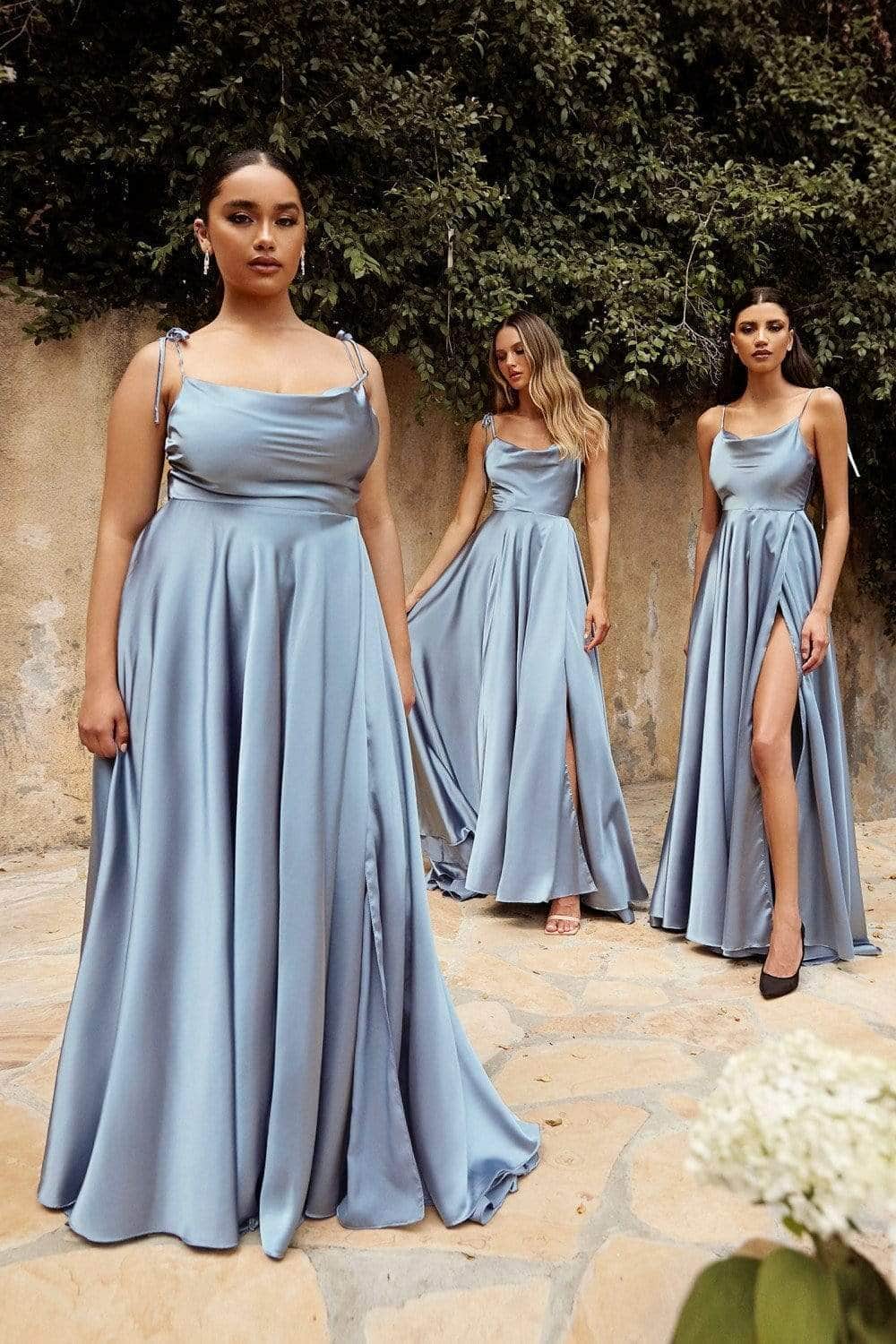 Marisa – Abito da Damigella in Raso con Scollo a Drappeggio