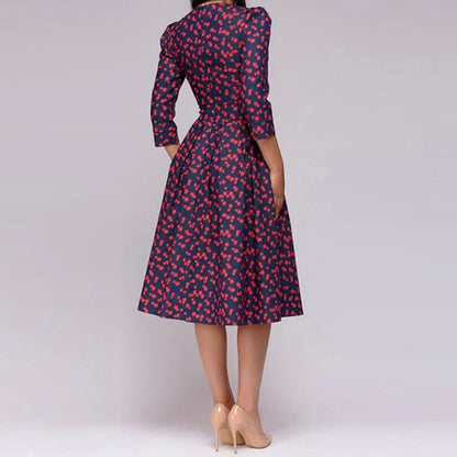 Pia – Abito Midi Con Scollo Rotondo E Fantasia Floreale Ricercata